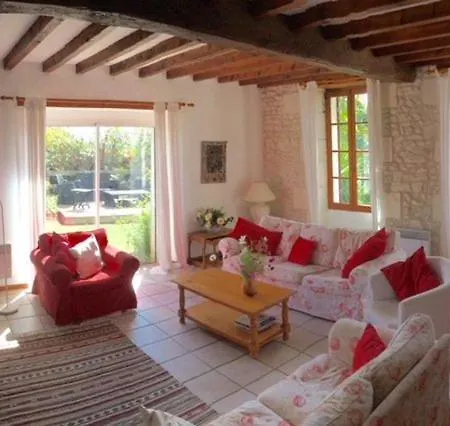 Les Roses Tremieres * Saint-Fort-sur-Gironde