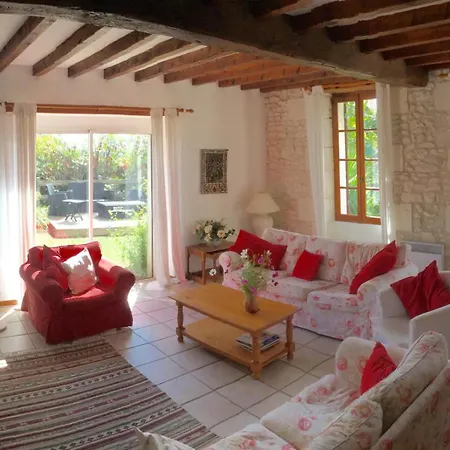 Сasa de vacaciones Les Roses Tremieres