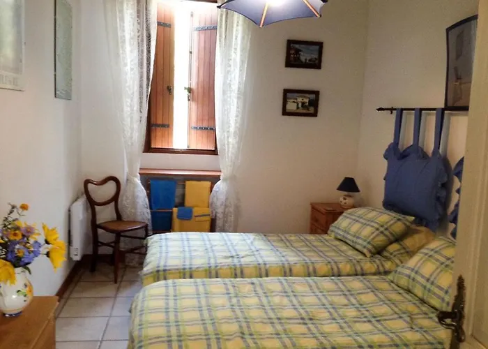 Сasa de vacaciones Les Roses Tremieres *